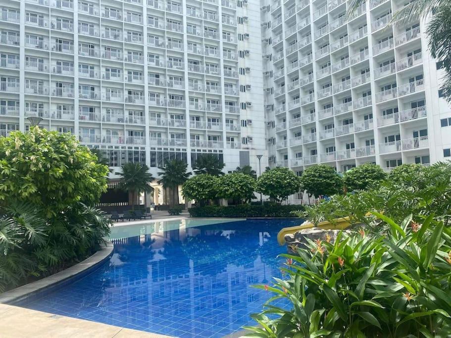 Shore 1 & 3 Residences Moa 1Br With Balcony By Darpm Manila Exteriér fotografie