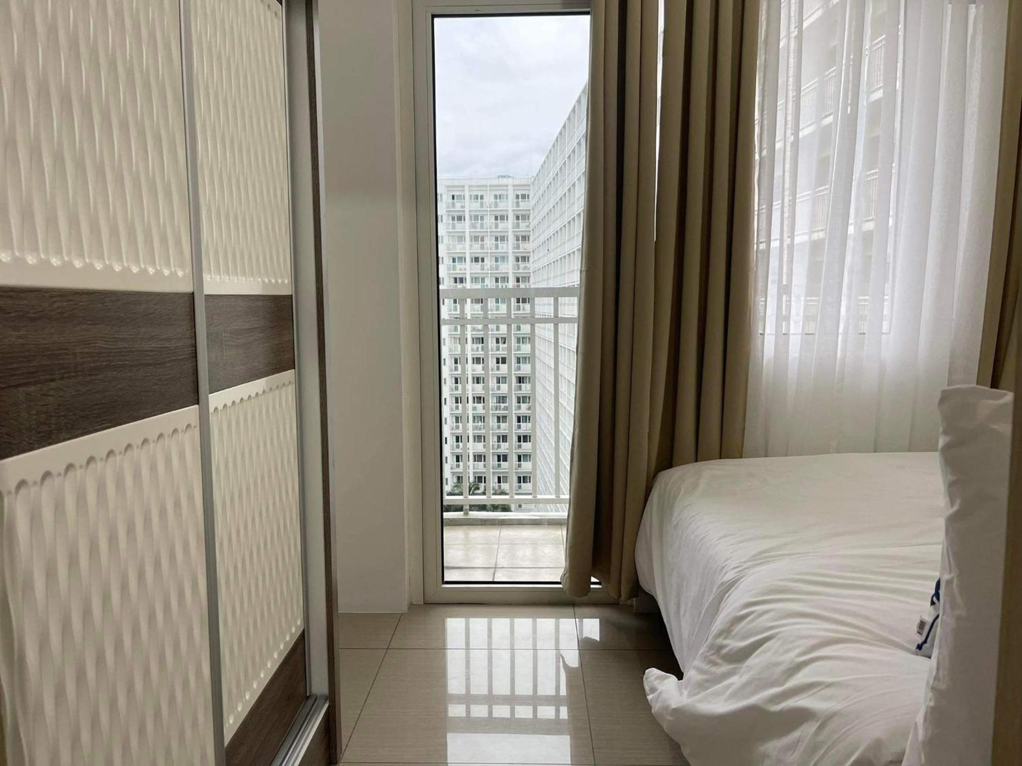 Shore 1 & 3 Residences Moa 1Br With Balcony By Darpm Manila Exteriér fotografie